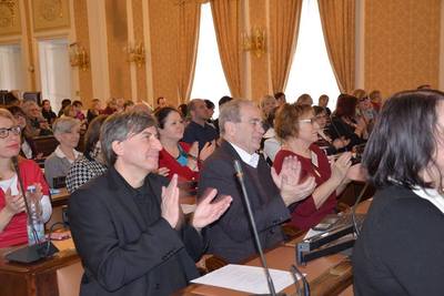 posluchaci1.jpg