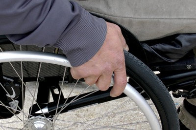 wheelchair-1230101_1920.jpg